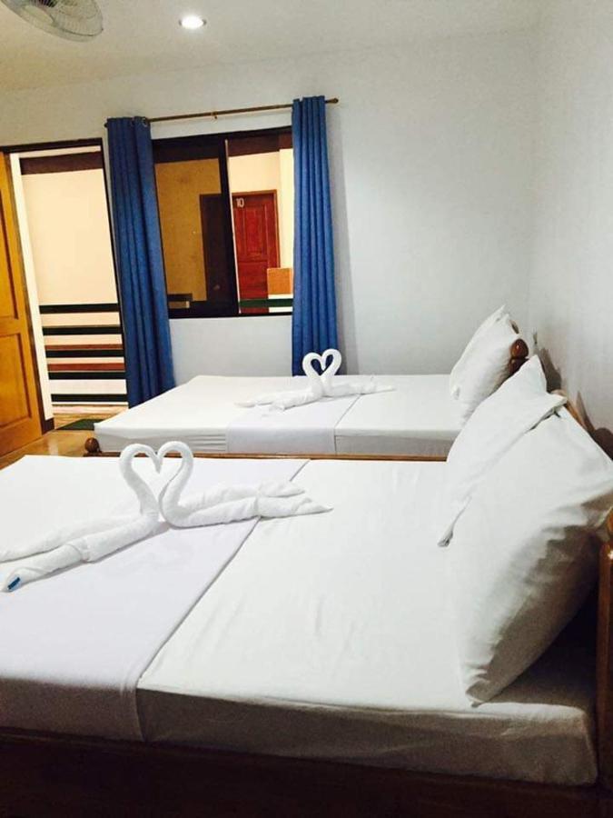 Seascape Lodging House Coron Bagian luar foto